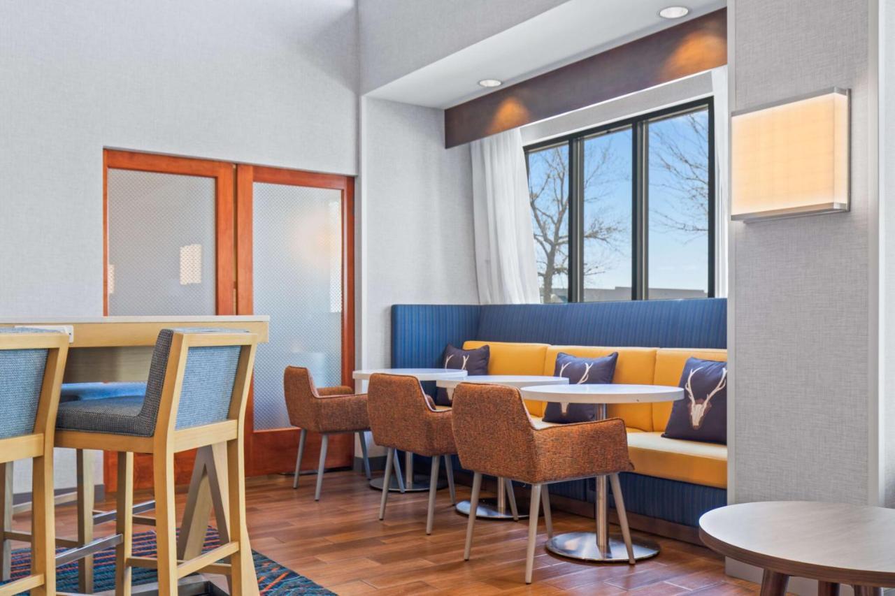 Hampton Inn & Suites Greeley Eksteriør billede
