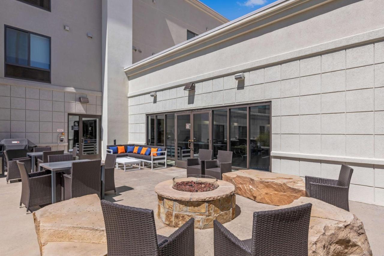 Hampton Inn & Suites Greeley Eksteriør billede